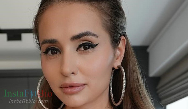 Jen Sanders #InstaFitBio