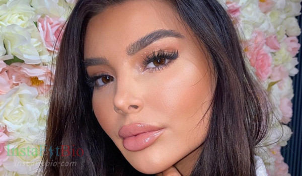 Megi Pojani #InstaFitBio