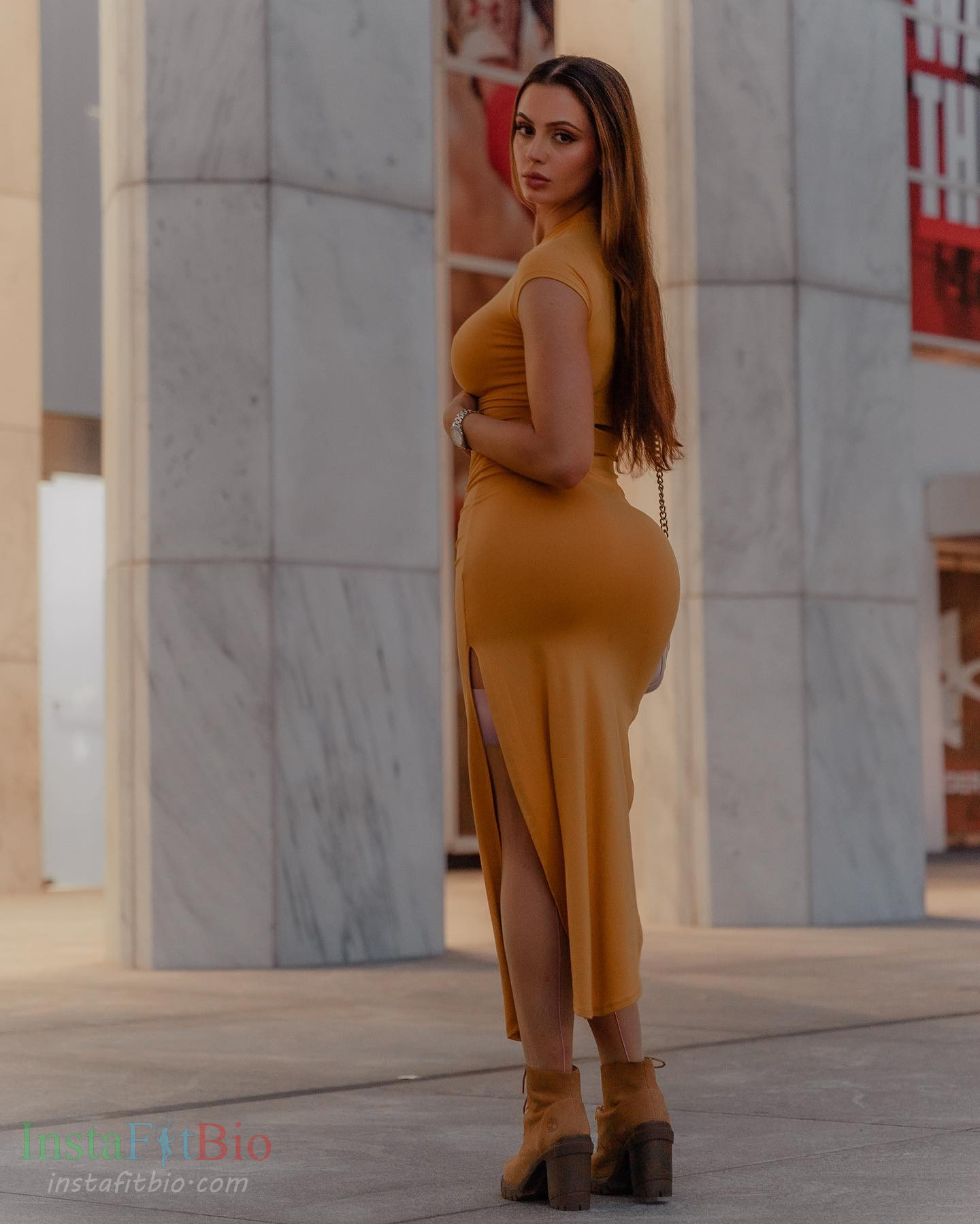 Mitchell-Wallpapers-InstaFitBio-2 Mitchell