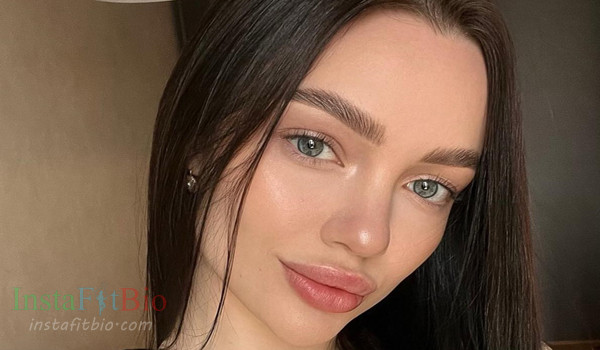 Sasherraa #InstaFitBio