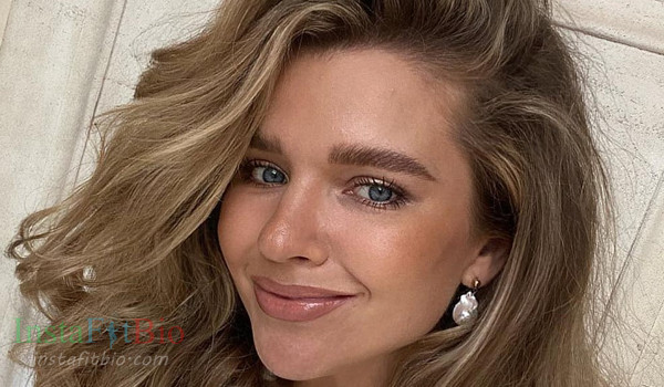 Sophie Martinson #InstaFitBio