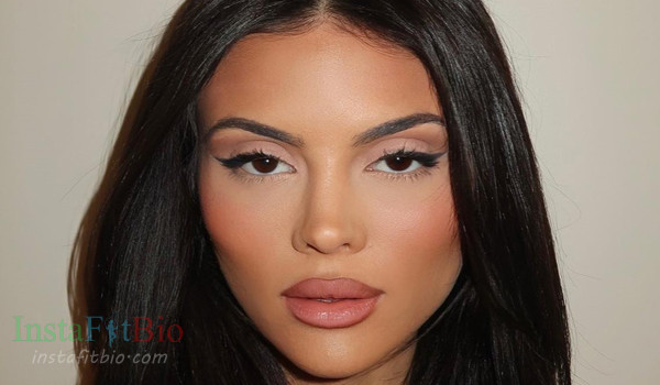 Holly Scarfone #InstaFitBio