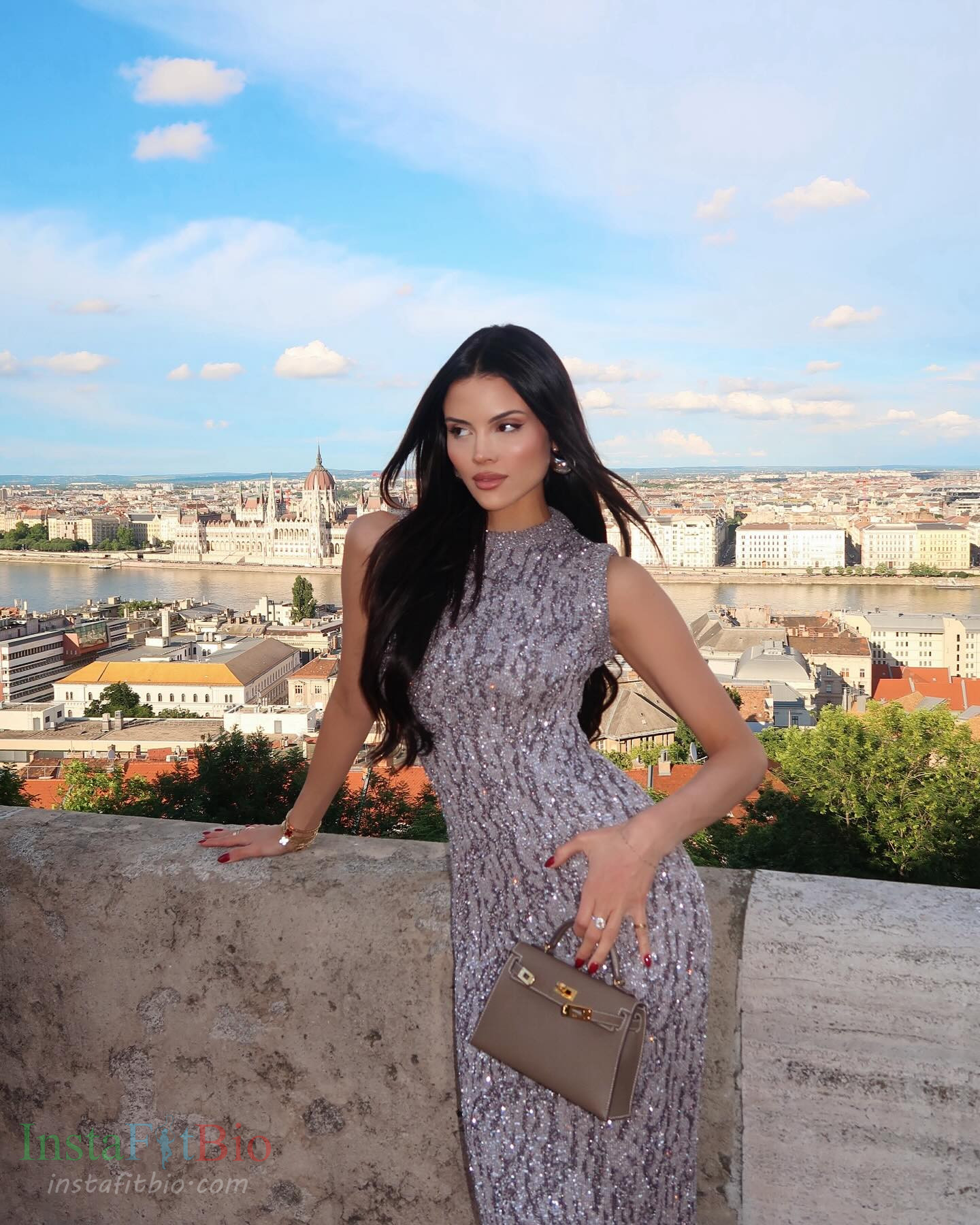 Holly-Scarfone-Wallpapers-InstaFitBio-6 Holly Scarfone