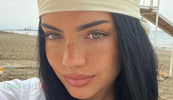 Jessy Cara #InstaFitBio