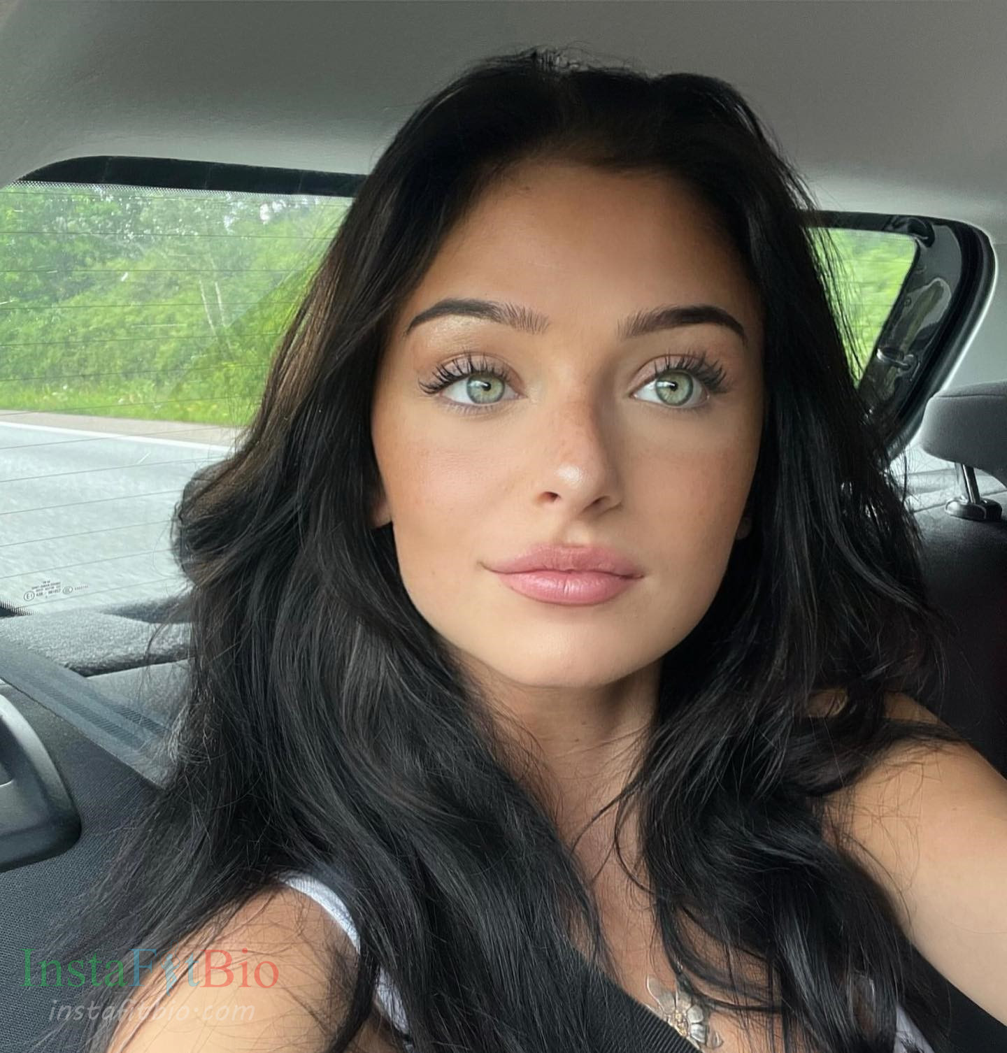 Minna-Rosa-Weber-Wallpapers-InstaFitBio-7 Minna Rosa Weber