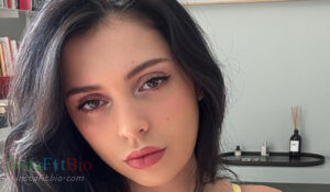 Sara-InstaFitBio-300x175 Sara #InstaFitBio