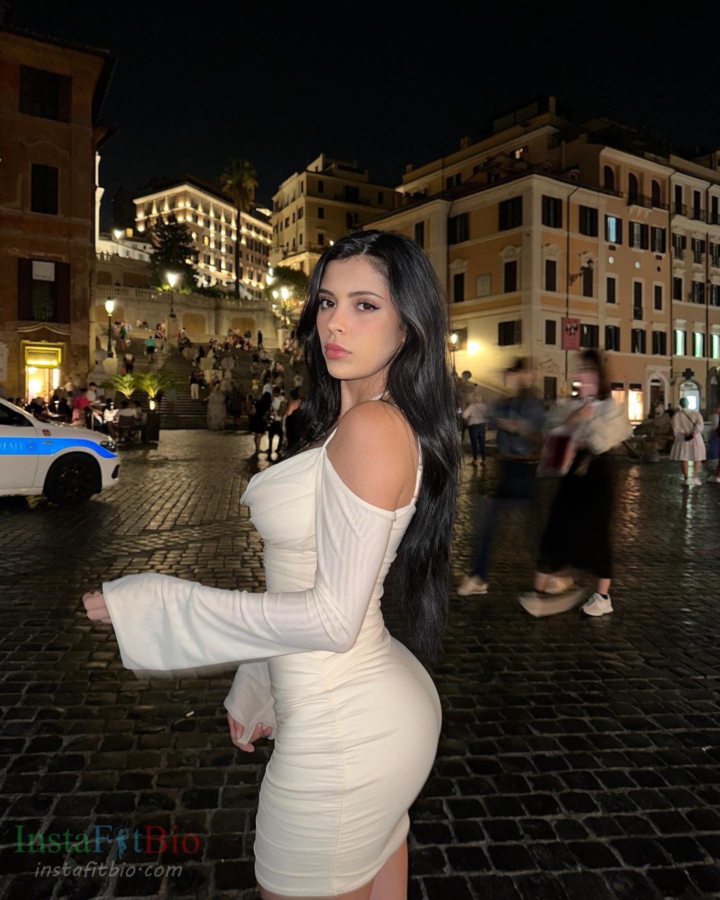 Sara-Wallpapers-InstaFItBio-3 Sara
