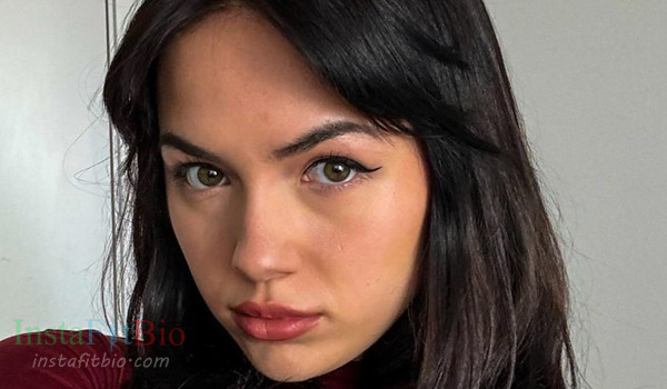 B Eleanor #InstaFitBio