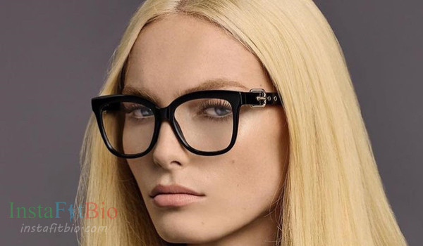 Alex Consani #InstaFitBio