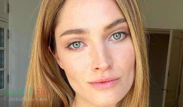 Victoria Carratier #InstaFitBio